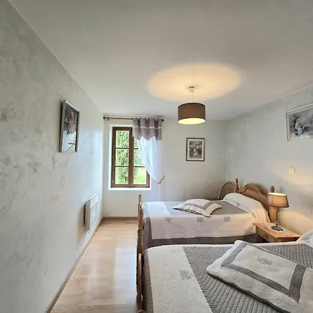 בית כפרי Charmante Maison En Pierre Avec Cheminee Et Animaux Acceptes - Fr-1-616-165
